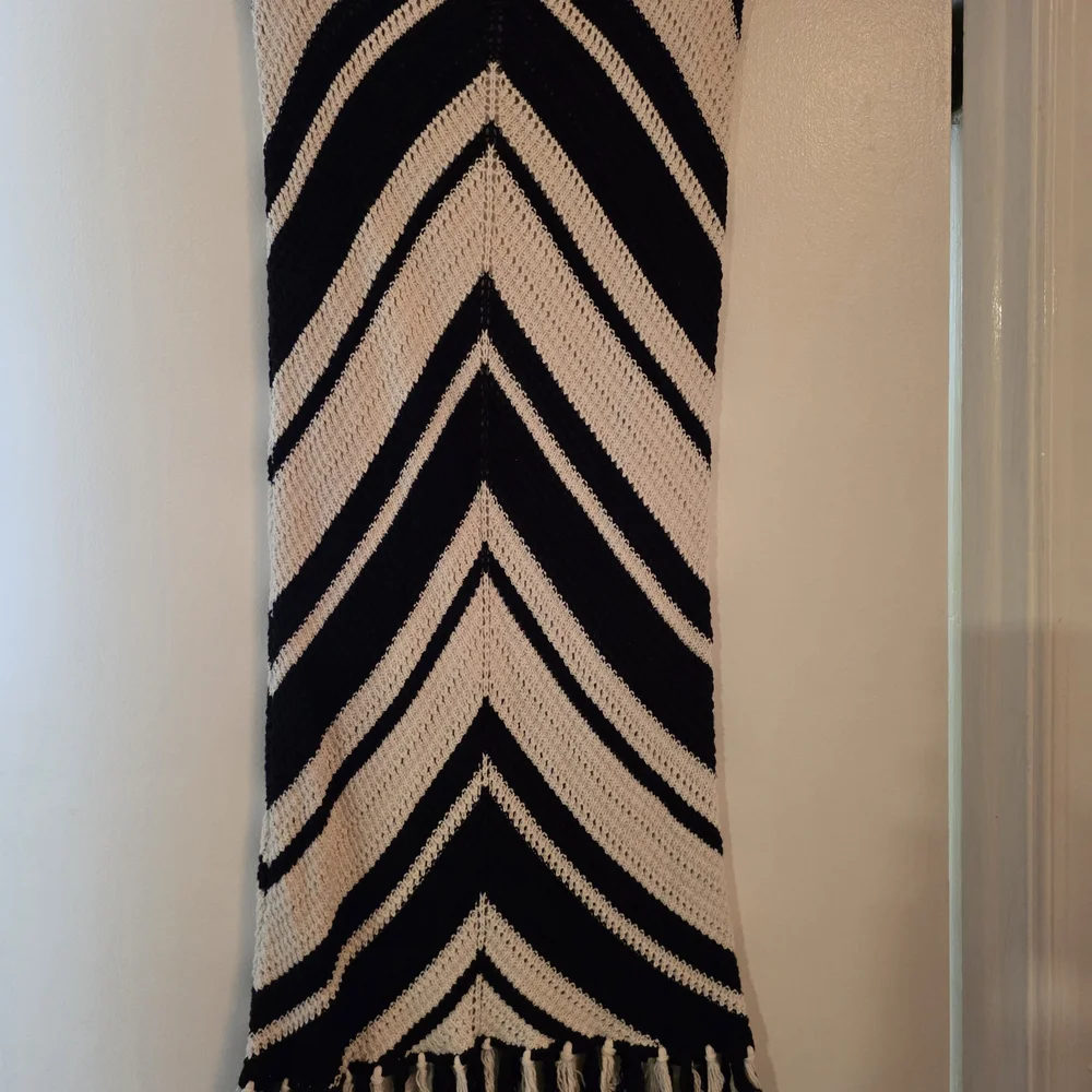 Nine West Black and White Knit Top with Skirt - Picture 3 of 4